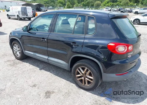 2011 Volkswagen Tiguan S from USA, damaged, VIN WVGAV7AX1BW532976